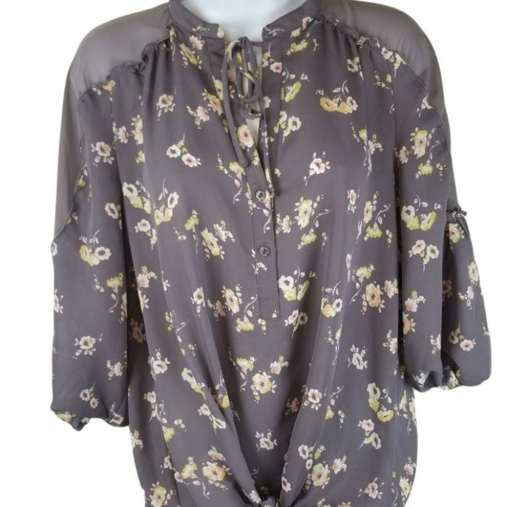 LC Lauren Conrad Gray Floral Blouse Small